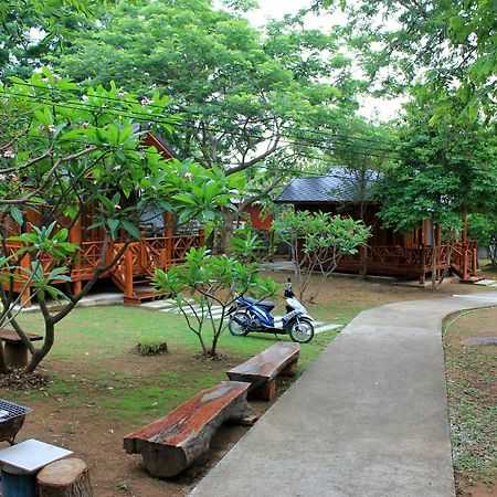 Sichang My Home Koh Sichang Exterior foto