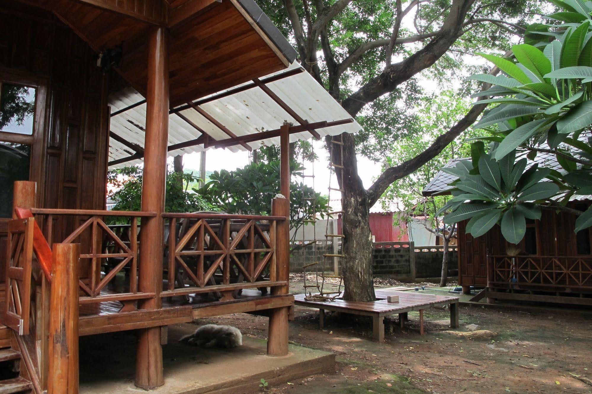 Sichang My Home Koh Sichang Exterior foto